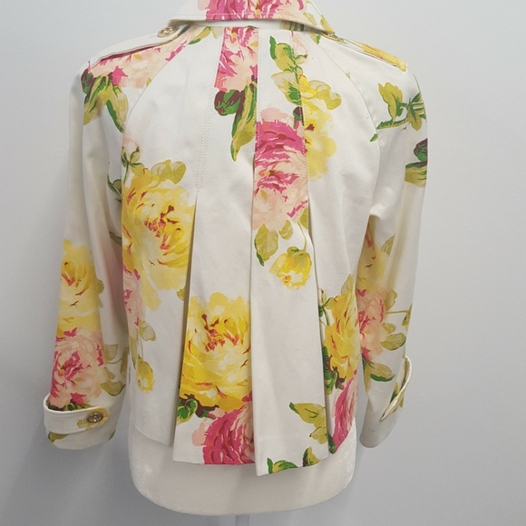 Cropped Blazer - Picture 5 of 5